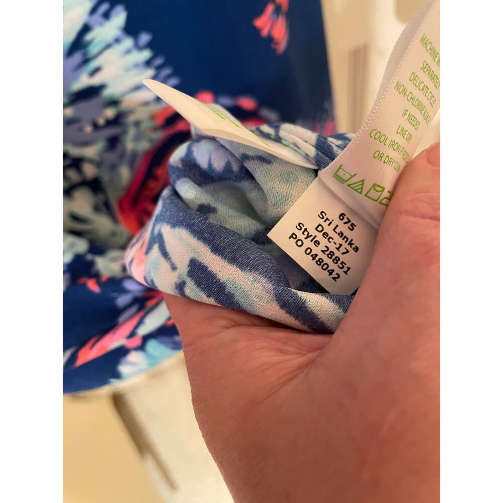 Lilly Pulitzer Jane Shift- Gypsea Girl is the print name Size 12 - Picture 6 of 6